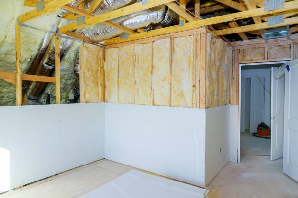 Best Affordable Insulation Services  in Loyalhanna, PA